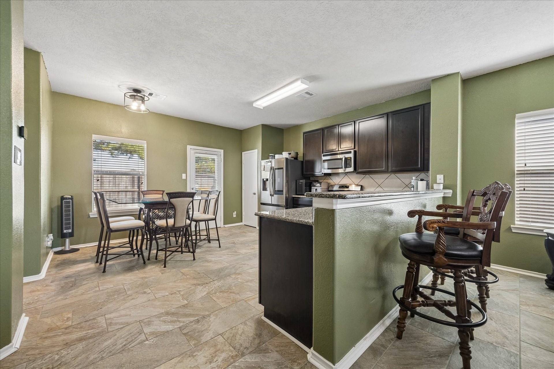 805 Indigo Springs Lane, La Marque, TX 77568 805 Indigo Springs Lane, La Marque, TX 77568