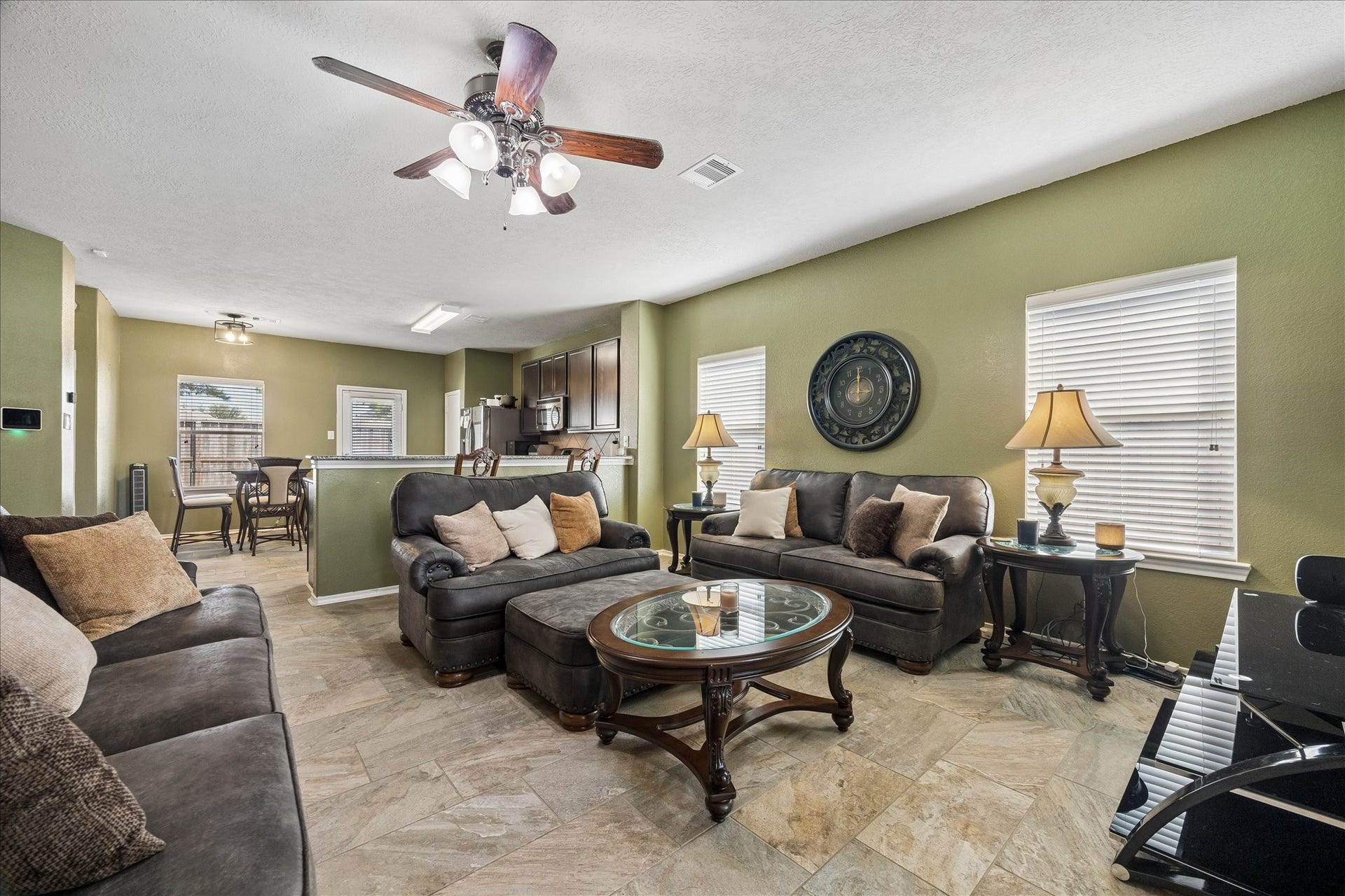 805 Indigo Springs Lane, La Marque, TX 77568 805 Indigo Springs Lane, La Marque, TX 77568