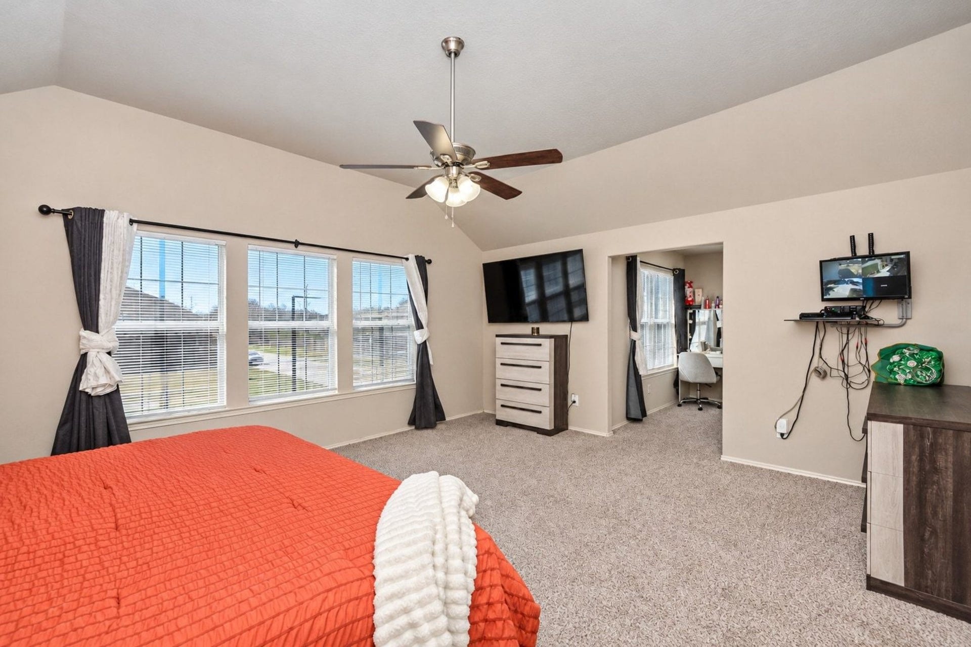 1403 Rising Springs Lane, Houston, TX 77073 1403 Rising Springs Lane, Houston, TX 77073