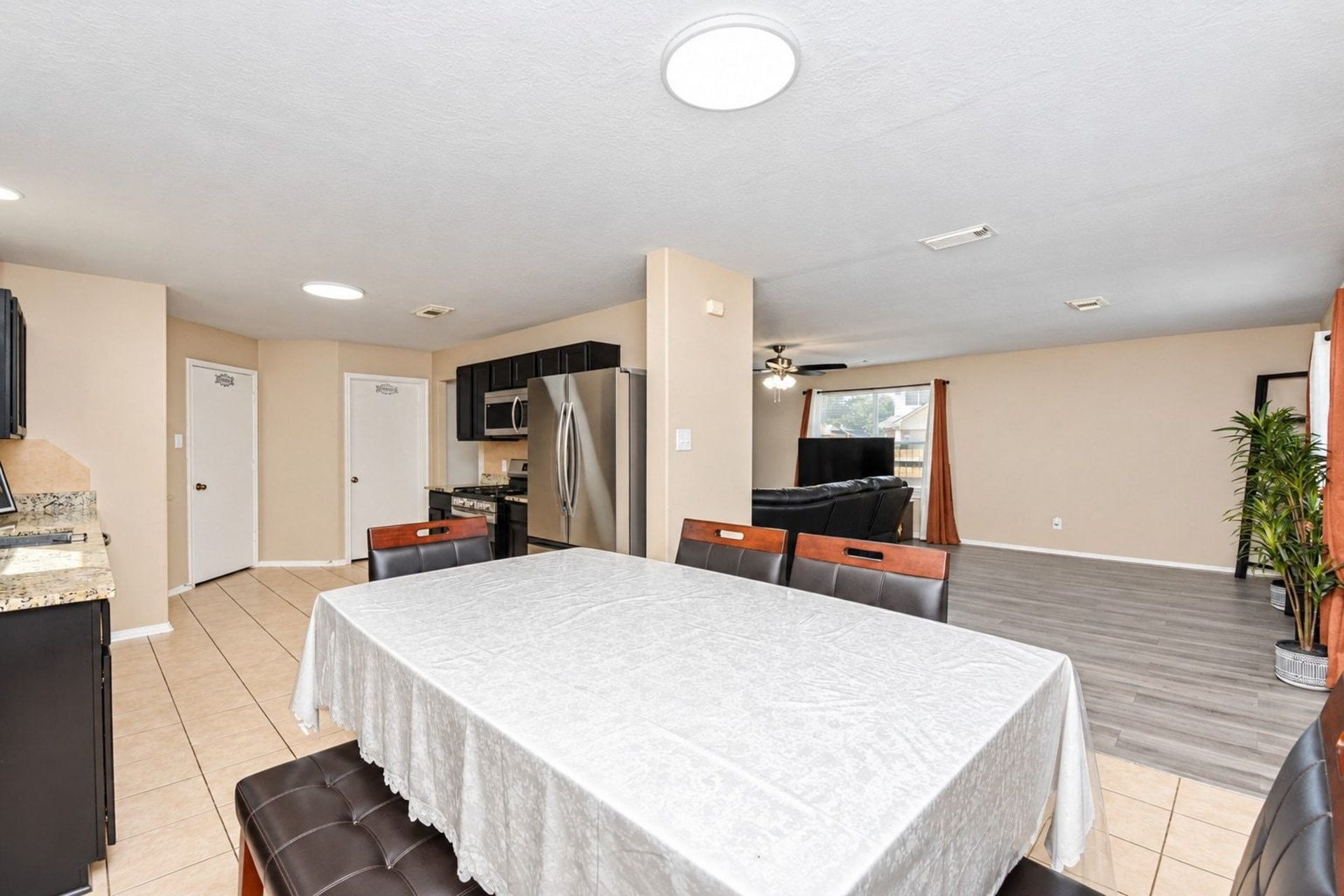 1403 Rising Springs Lane, Houston, TX 77073 1403 Rising Springs Lane, Houston, TX 77073