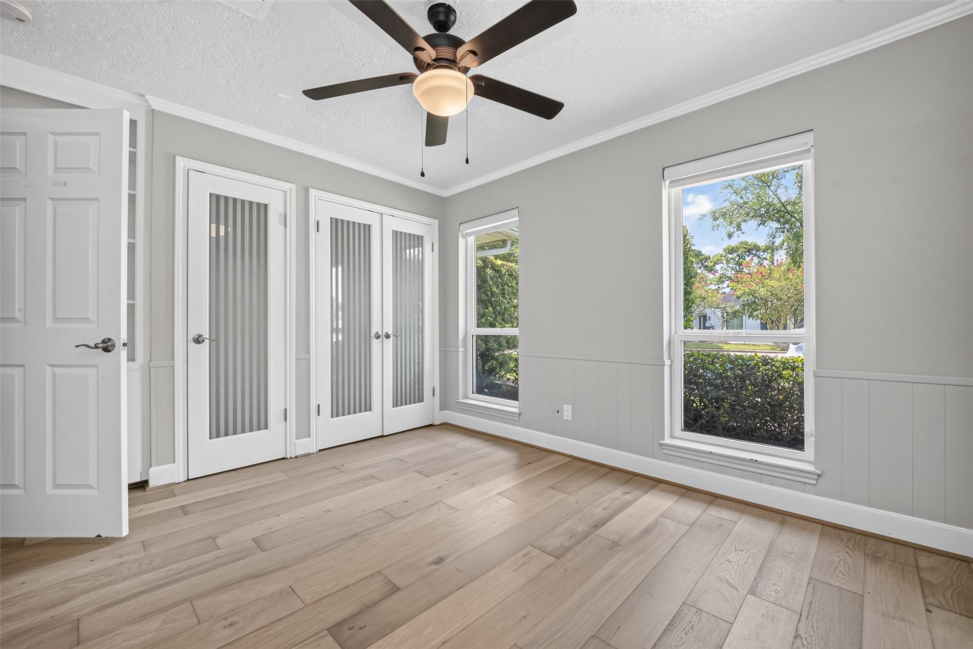 10118 Briar Forest Drive, Houston, TX 77042