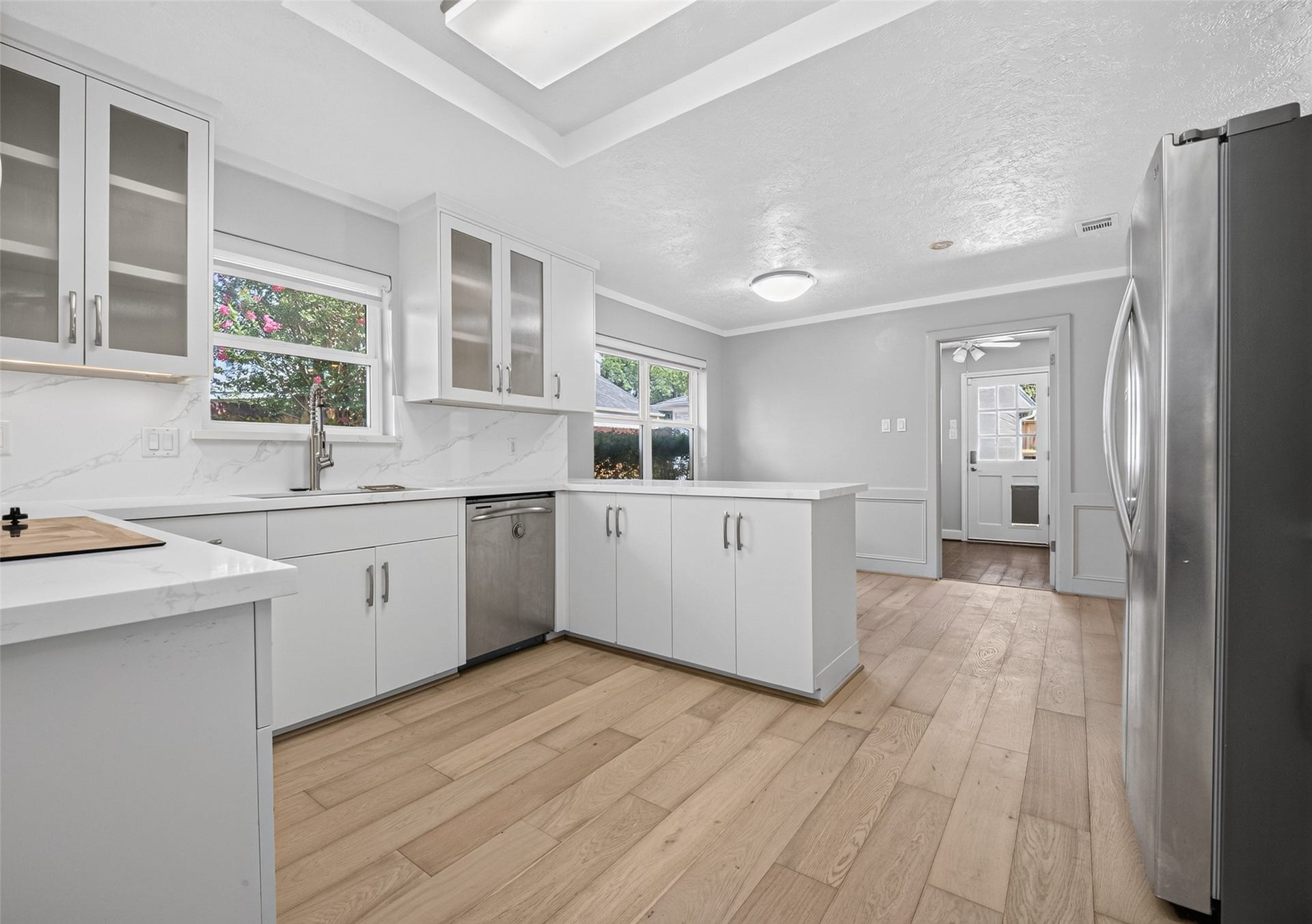 10118 Briar Forest Drive, Houston, TX 77042