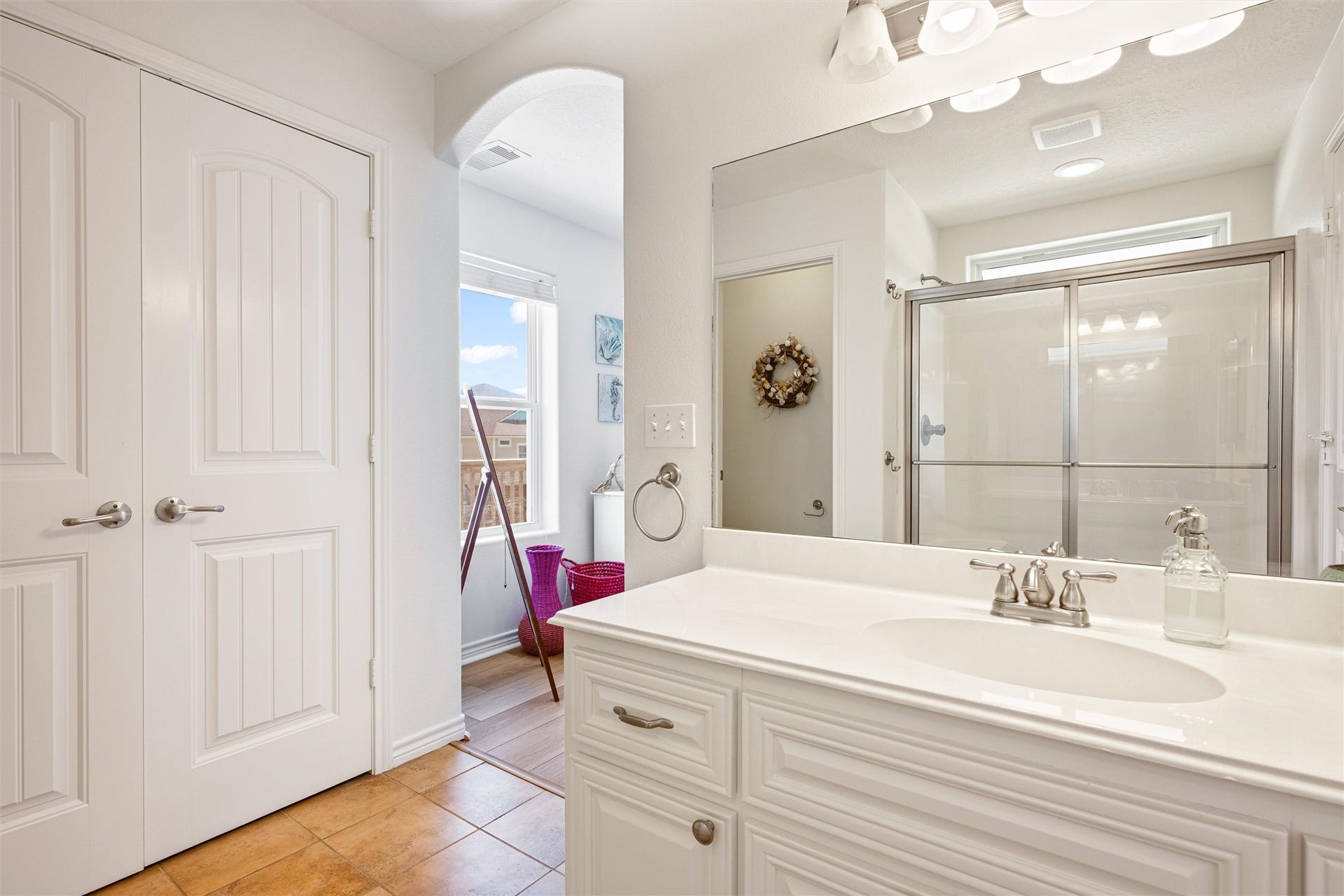 2011 Vista, Crystal Beach, TX 77650 2011 Vista, Crystal Beach, TX 77650