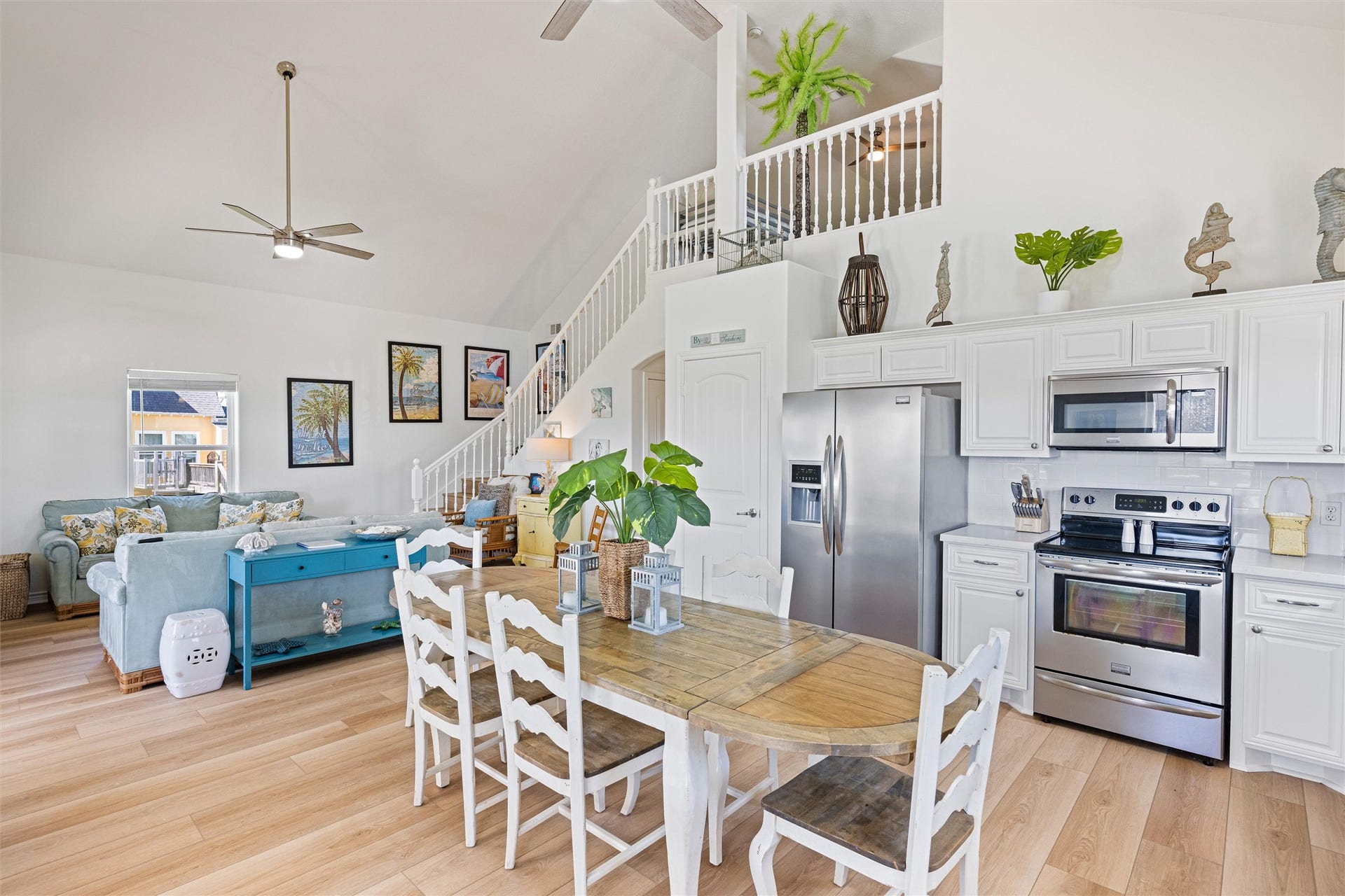 2011 Vista, Crystal Beach, TX 77650 2011 Vista, Crystal Beach, TX 77650