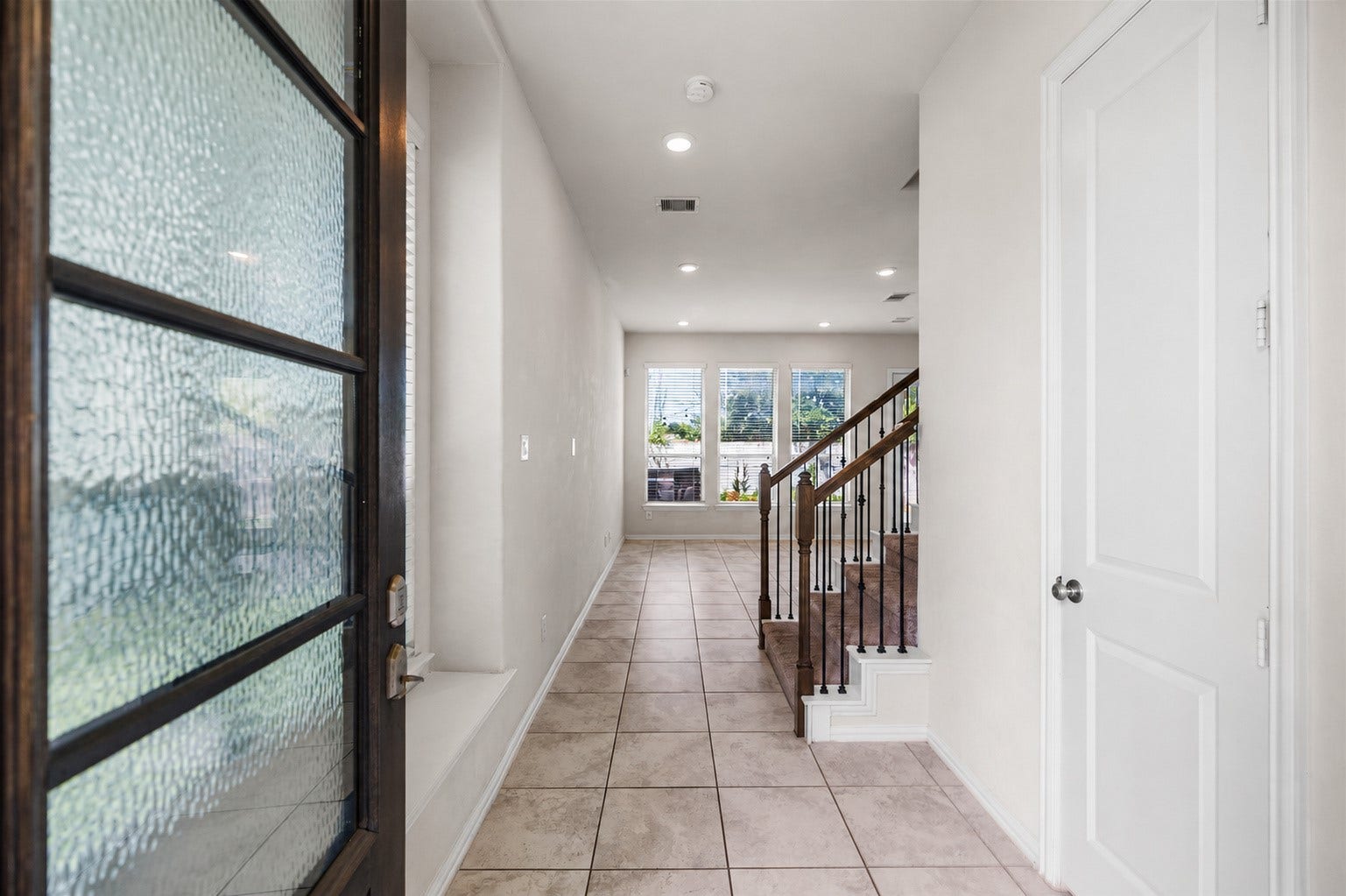 219 Club Crest Lane, Houston, TX 77009