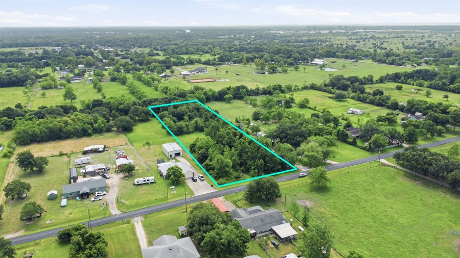 Property photo for 0 C 1/2 Avenue, Santa Fe, TX