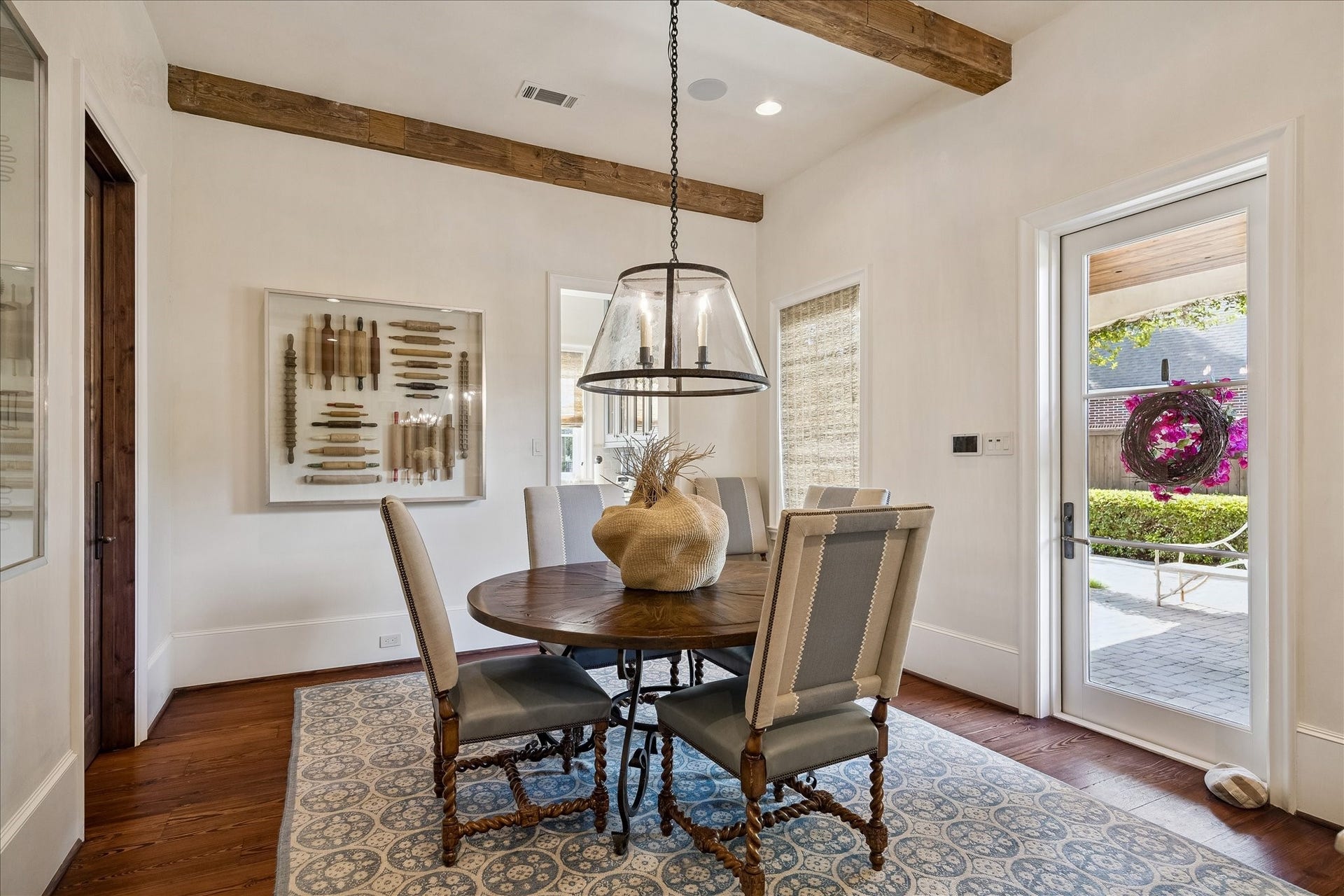 724 W Friar Tuck Lane, Houston, TX 77024 724 W Friar Tuck Lane, Houston, TX 77024