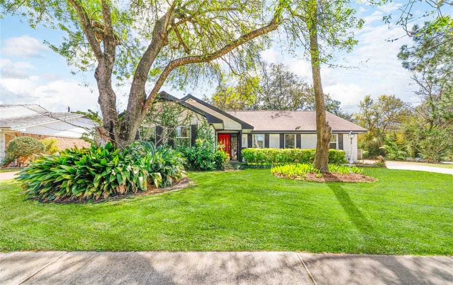 Property photo for 5347 Rutherglenn Drive, Houston, TX