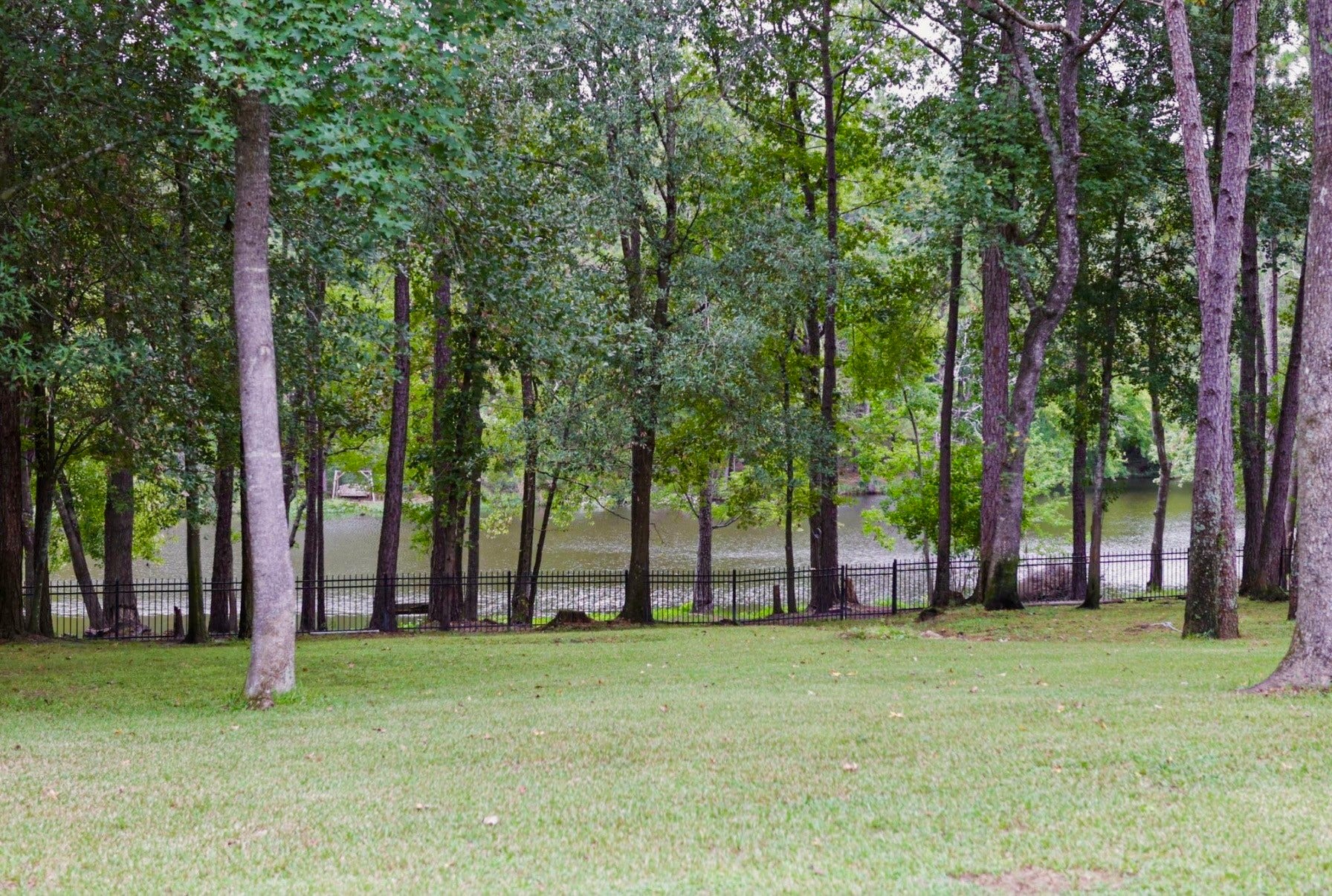 Expansive pond views and timeless tranquility!