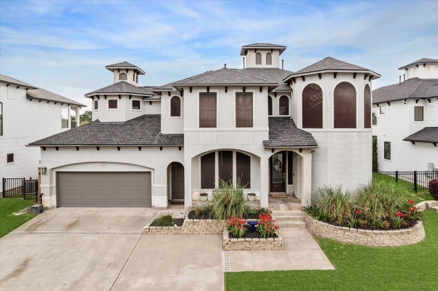 Property photo for 1830 Lakeside Drive, Seabrook, TX
