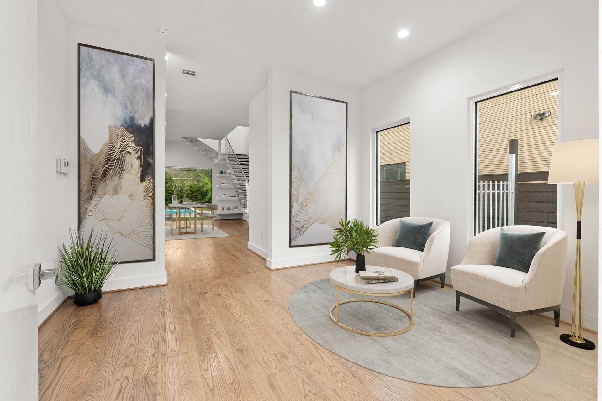 2120 Southgate Boulevard, Houston, TX 77030 Beautiful Foyer with ample seating area.