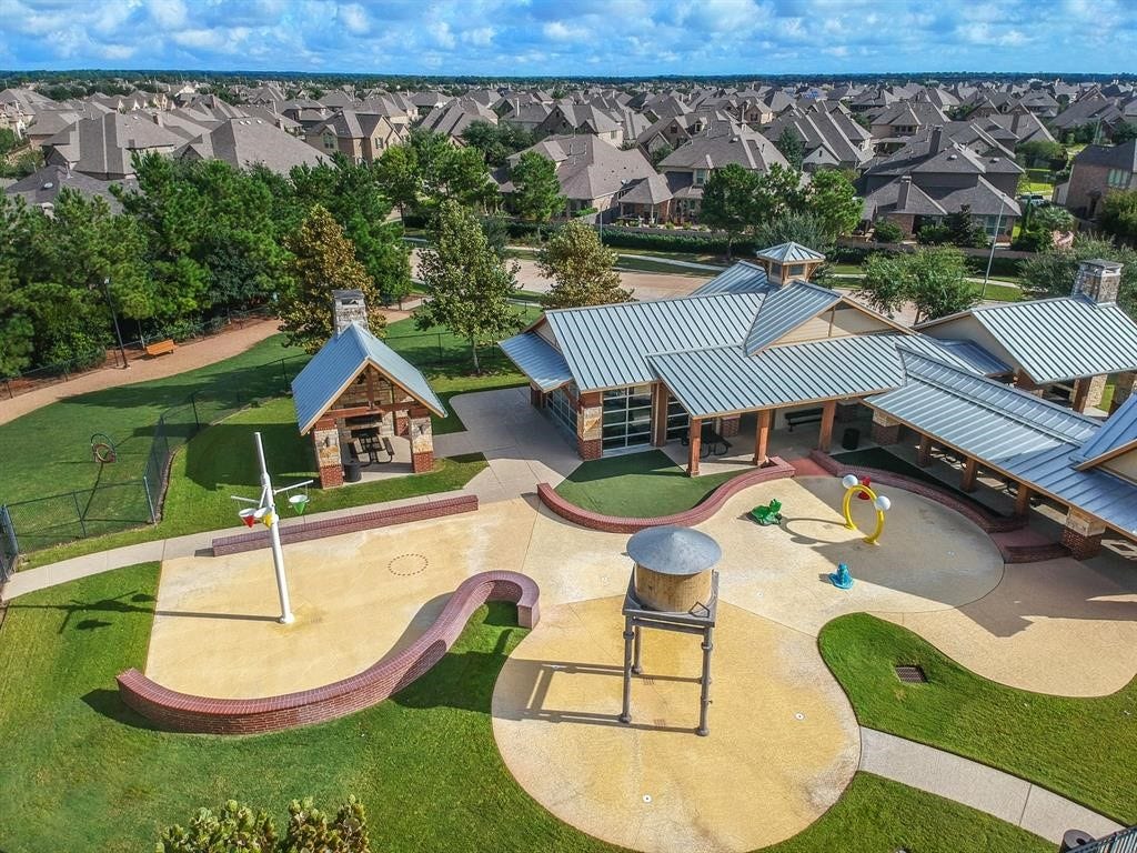 20815 S Blue Hyacinth Drive, Cypress, TX 77433 One of the splash pads is right down the road.