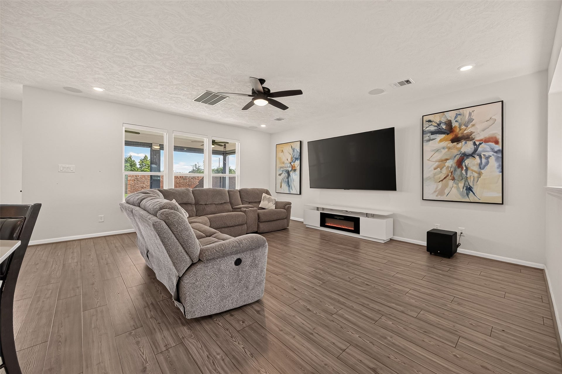 12939 Basswood Summit Drive, Houston, TX 77044 12939 Basswood Summit Drive, Houston, TX 77044