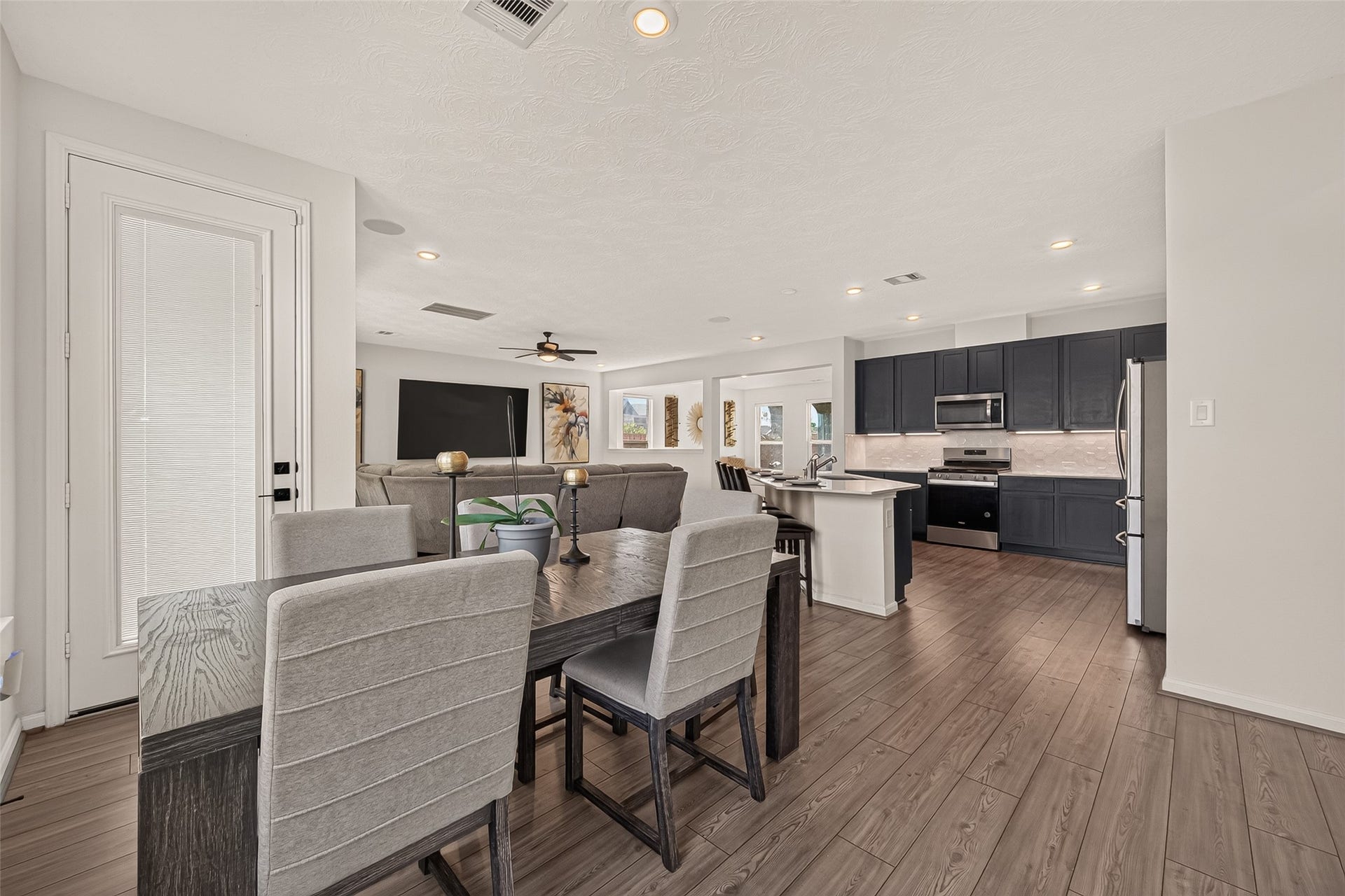 12939 Basswood Summit Drive, Houston, TX 77044 12939 Basswood Summit Drive, Houston, TX 77044