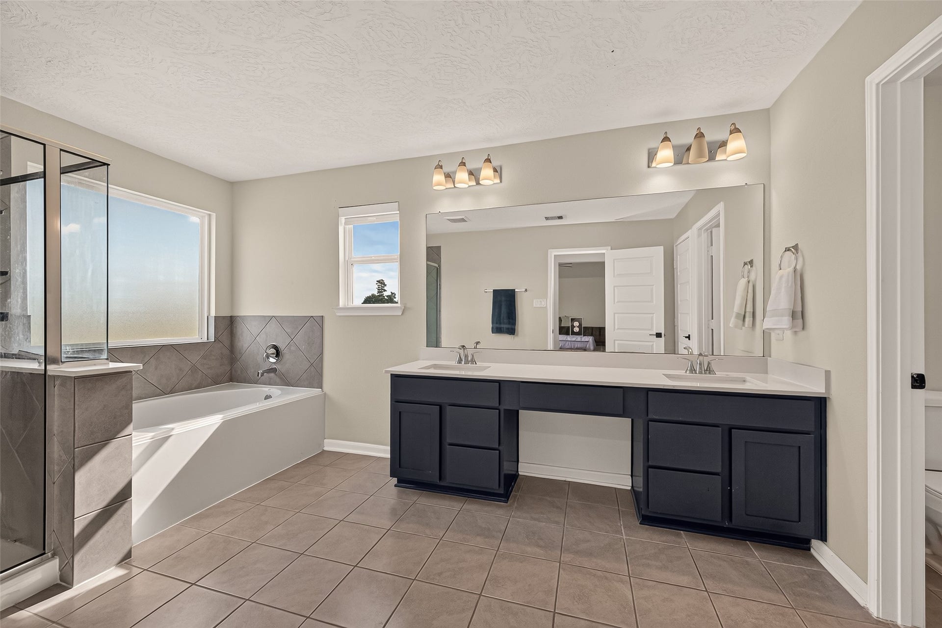 12939 Basswood Summit Drive, Houston, TX 77044 12939 Basswood Summit Drive, Houston, TX 77044