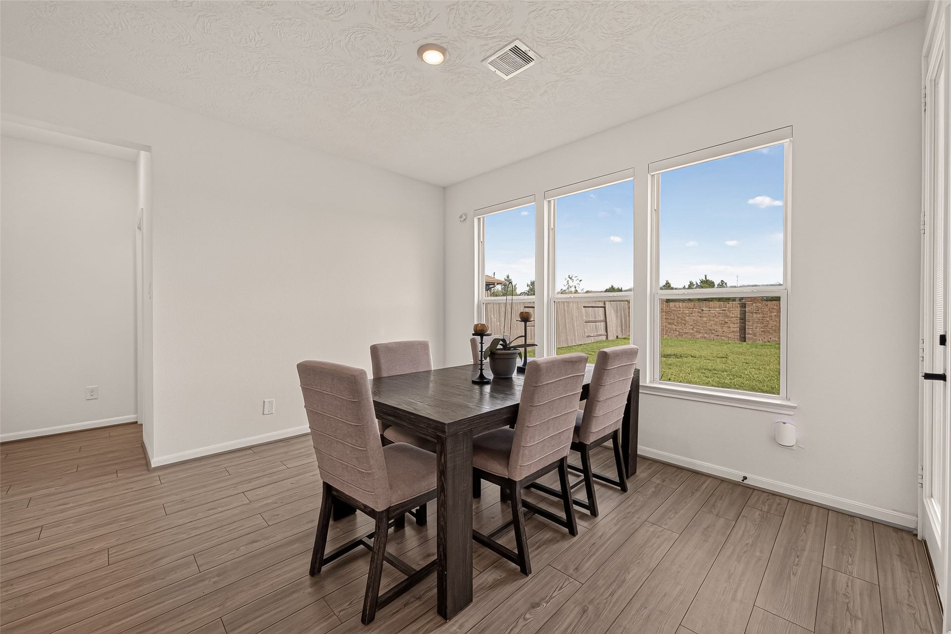 12939 Basswood Summit Drive, Houston, TX 77044 12939 Basswood Summit Drive, Houston, TX 77044