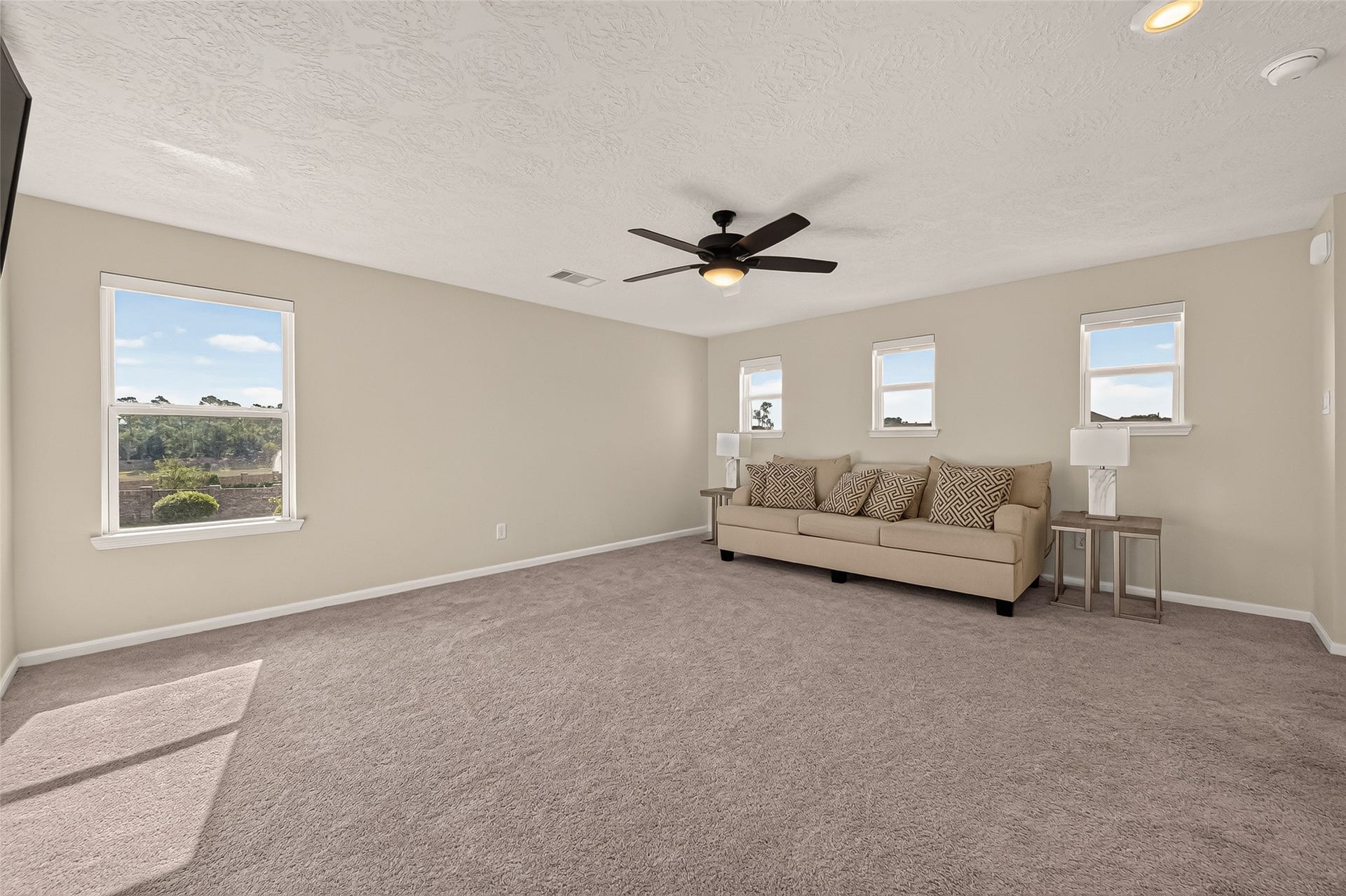 12939 Basswood Summit Drive, Houston, TX 77044 12939 Basswood Summit Drive, Houston, TX 77044