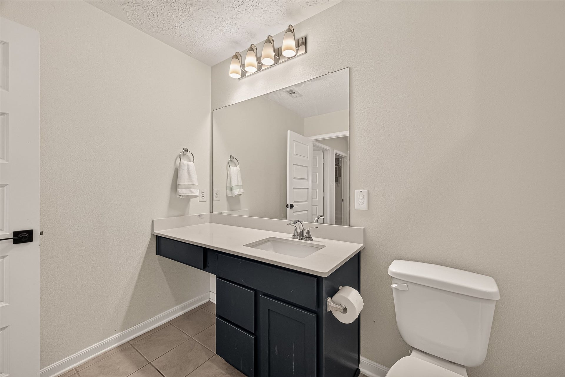 12939 Basswood Summit Drive, Houston, TX 77044 12939 Basswood Summit Drive, Houston, TX 77044