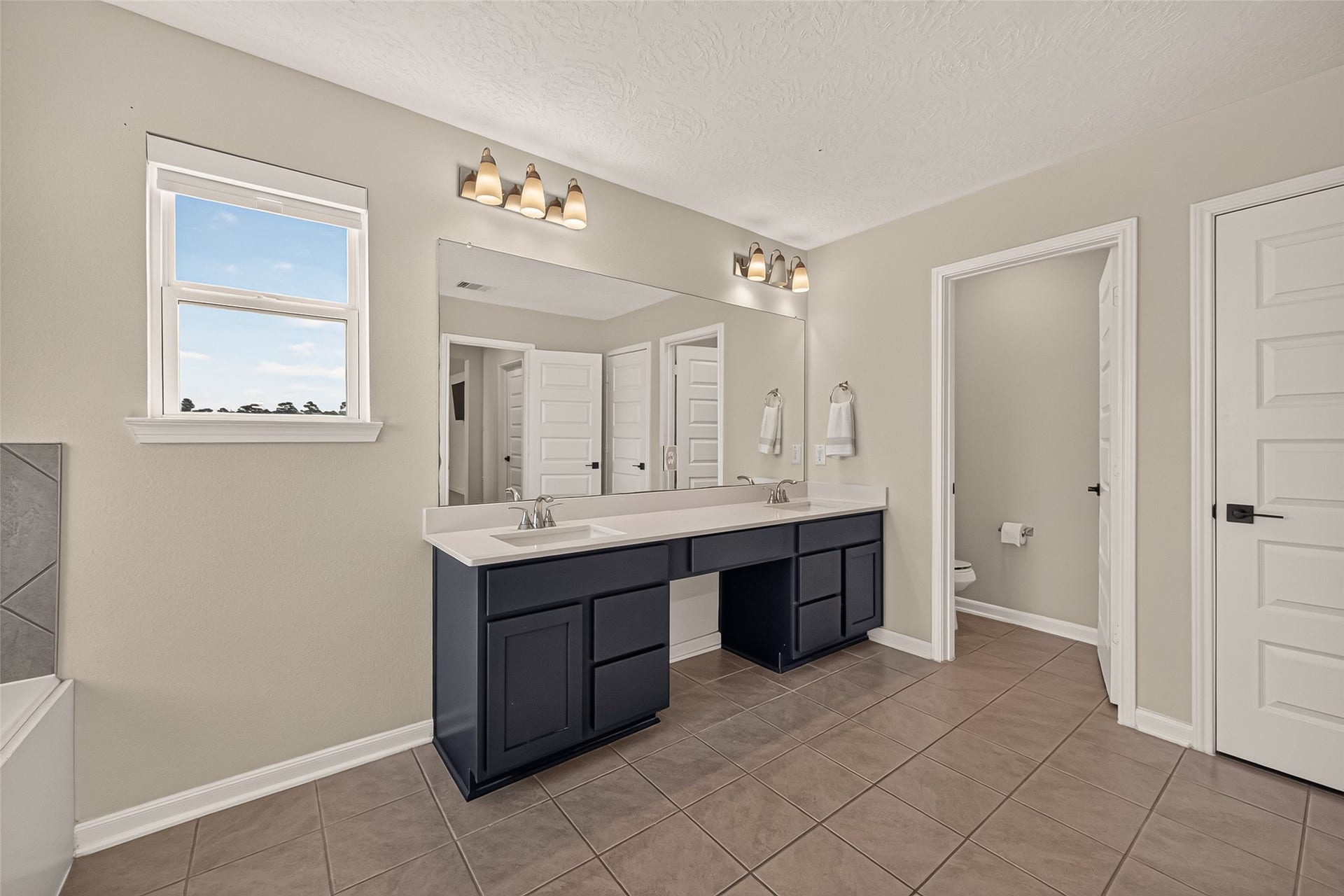 12939 Basswood Summit Drive, Houston, TX 77044 12939 Basswood Summit Drive, Houston, TX 77044