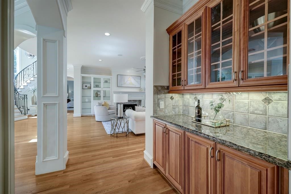 4951 Tilbury Estates Drive, Houston, TX 77056