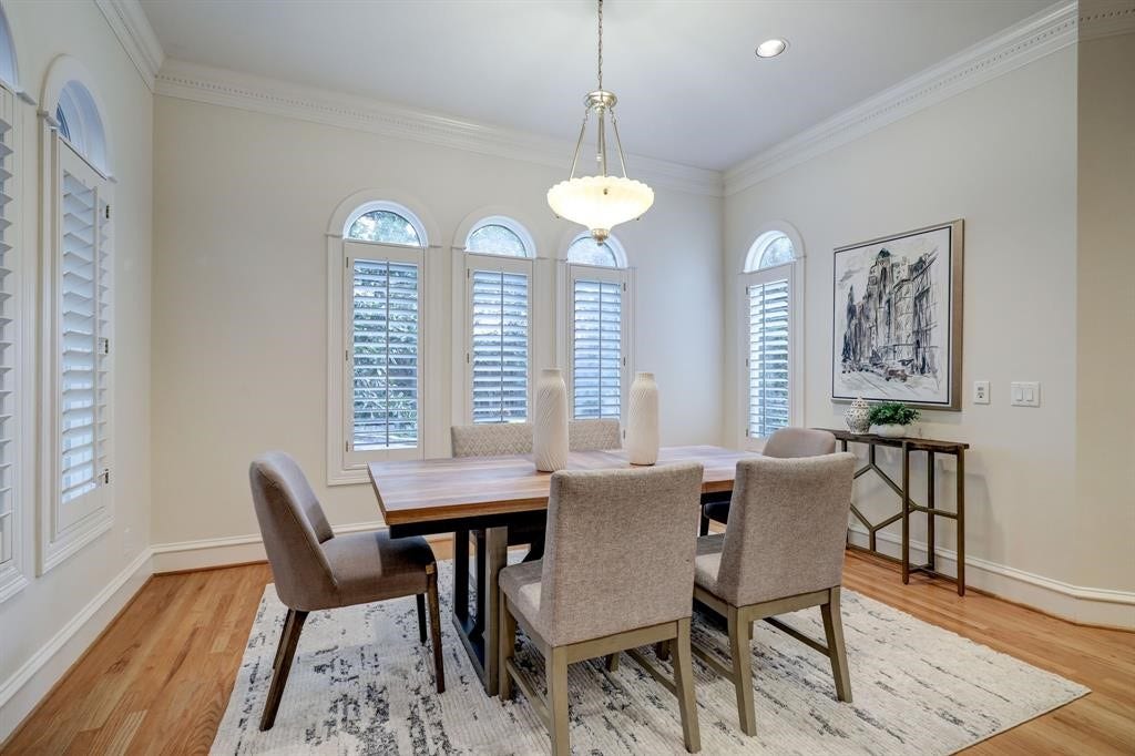 4951 Tilbury Estates Drive, Houston, TX 77056