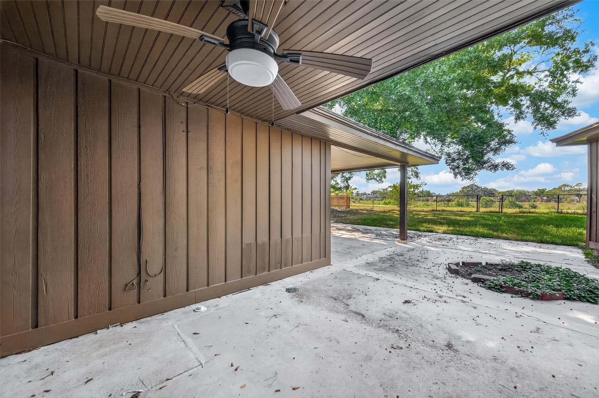 15318 Torry Pines Road, Houston, TX 77062 15318 Torry Pines Road, Houston, TX 77062