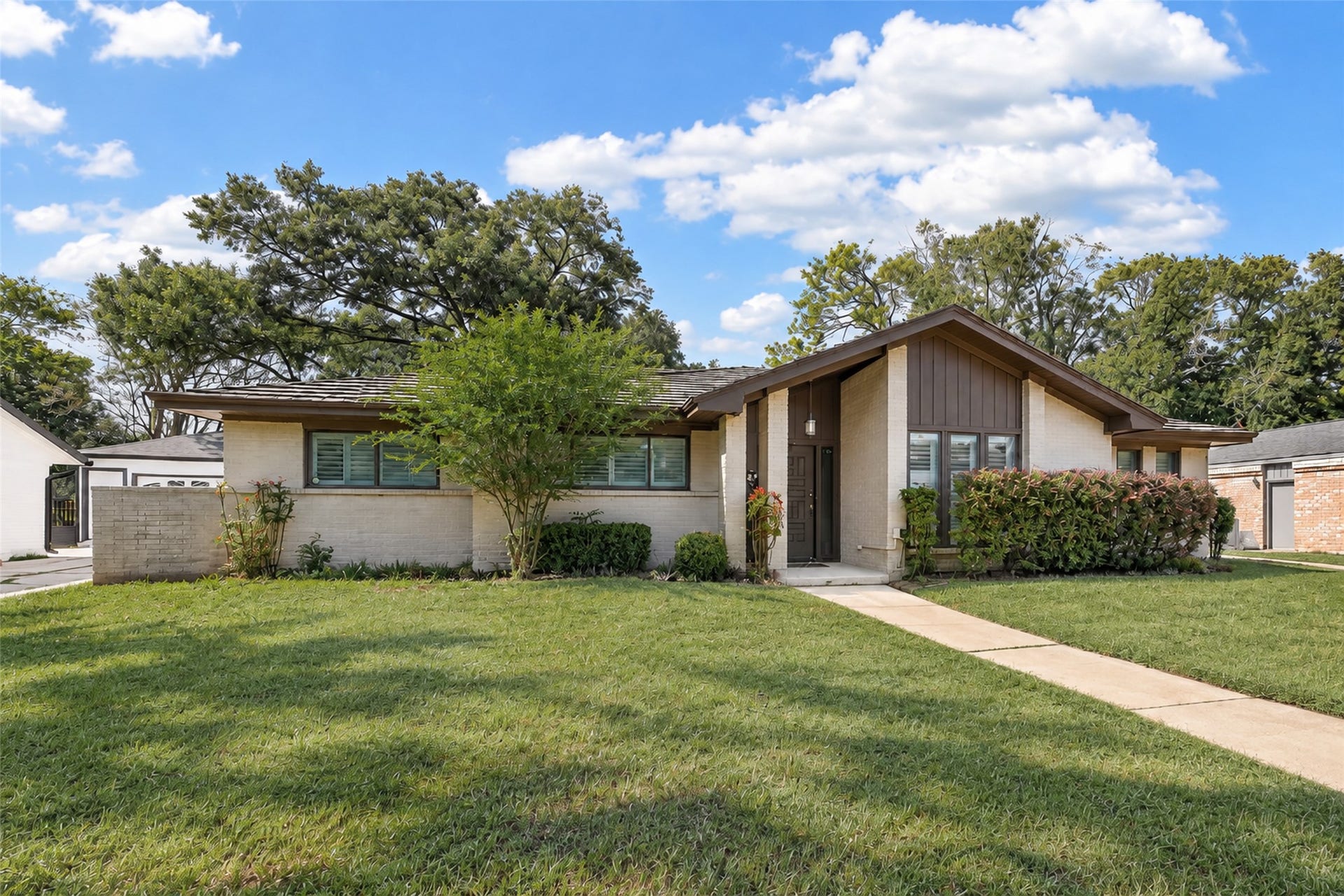 15318 Torry Pines Road, Houston, TX 77062 15318 Torry Pines Road, Houston, TX 77062