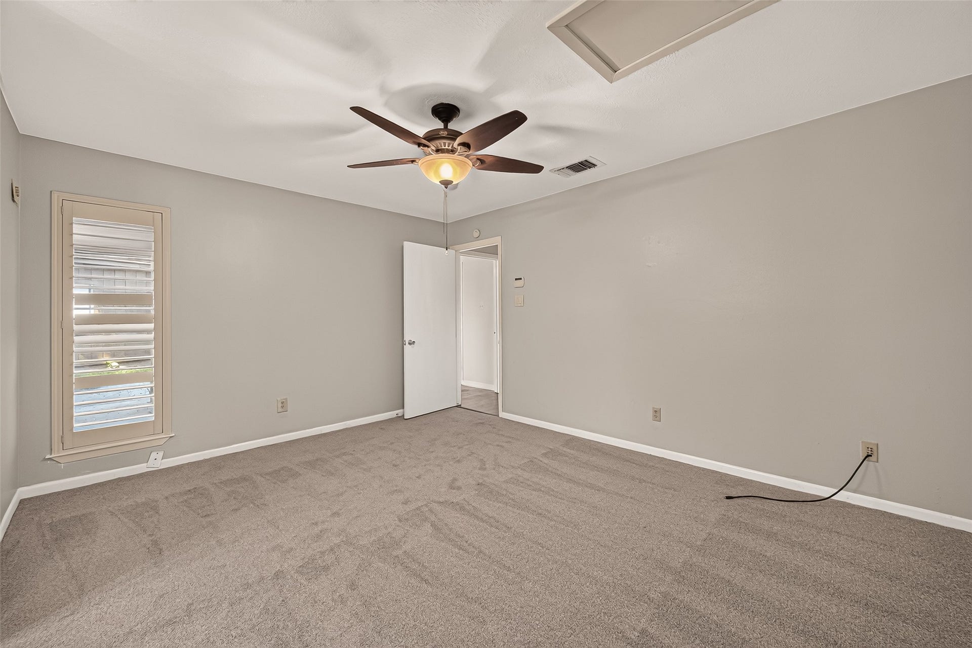 15318 Torry Pines Road, Houston, TX 77062 15318 Torry Pines Road, Houston, TX 77062