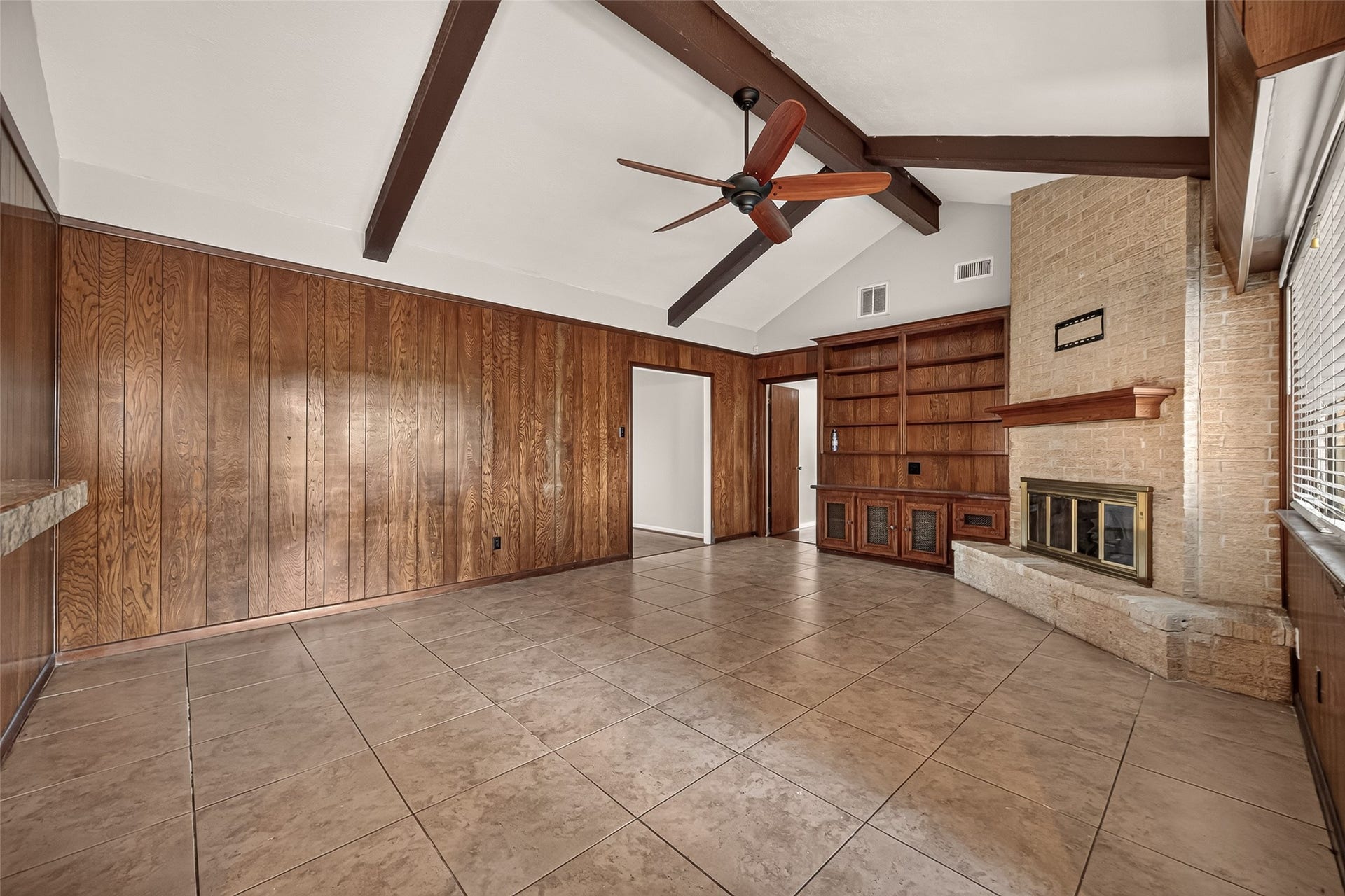 15318 Torry Pines Road, Houston, TX 77062 15318 Torry Pines Road, Houston, TX 77062