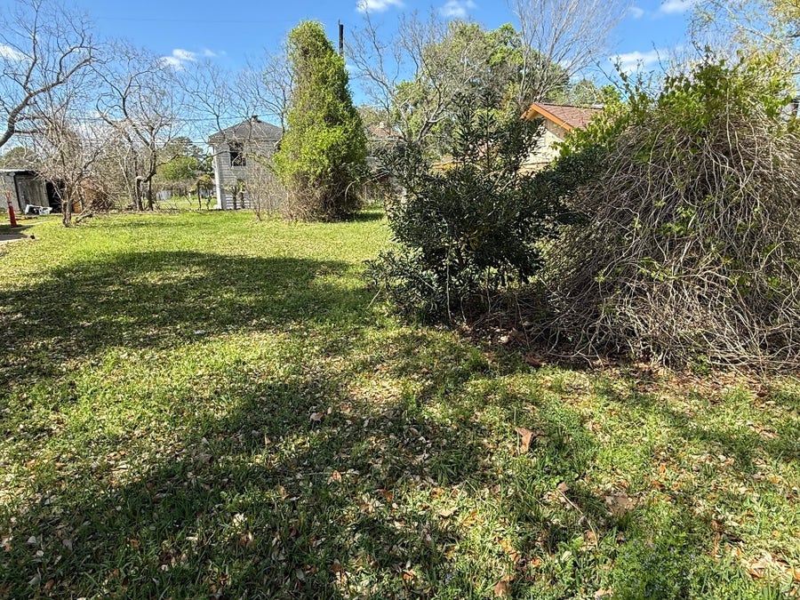 Property photo for 3100 BLOCK OF HAMILTON, La Porte, TX