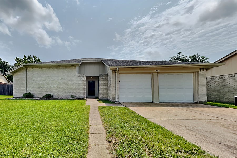 Property photo for 7334 Skybright Lane, Houston, TX