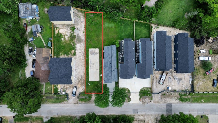 Property photo for 951 Ringold Street, Houston, TX