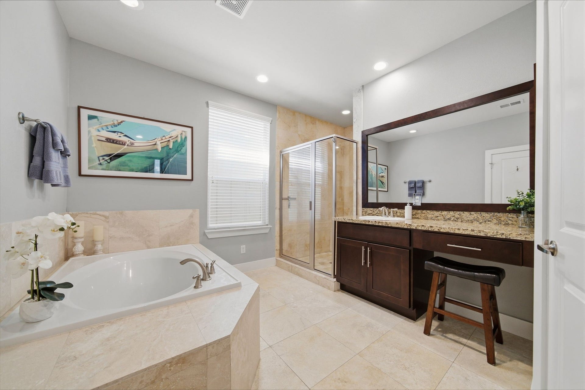 8816 Hollister Square Court, Houston, TX 77080 8816 Hollister Square Court, Houston, TX 77080