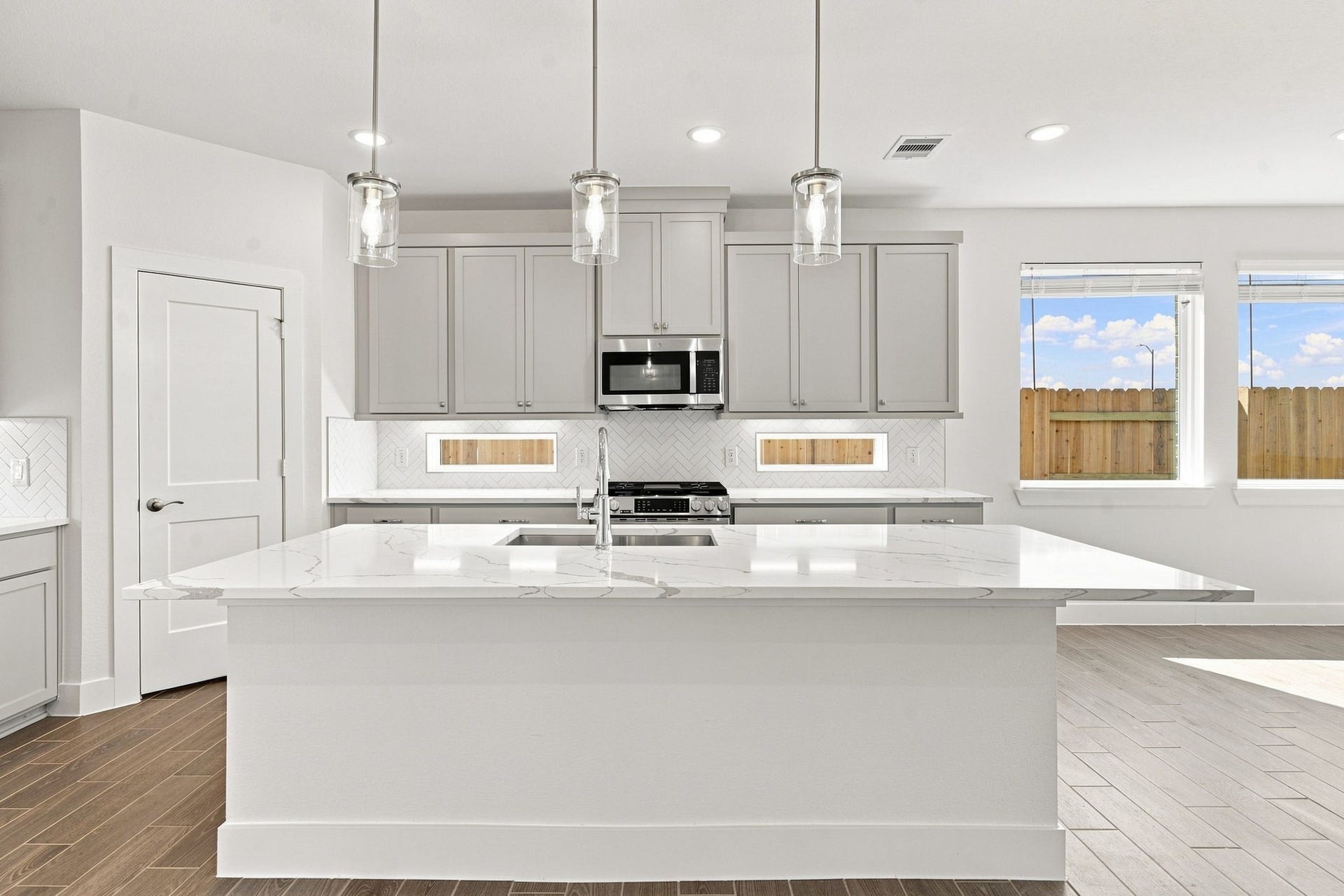 7627 Swooping Swallow Lane, Katy, TX 77493 7627 Swooping Swallow Lane, Katy, TX 77493