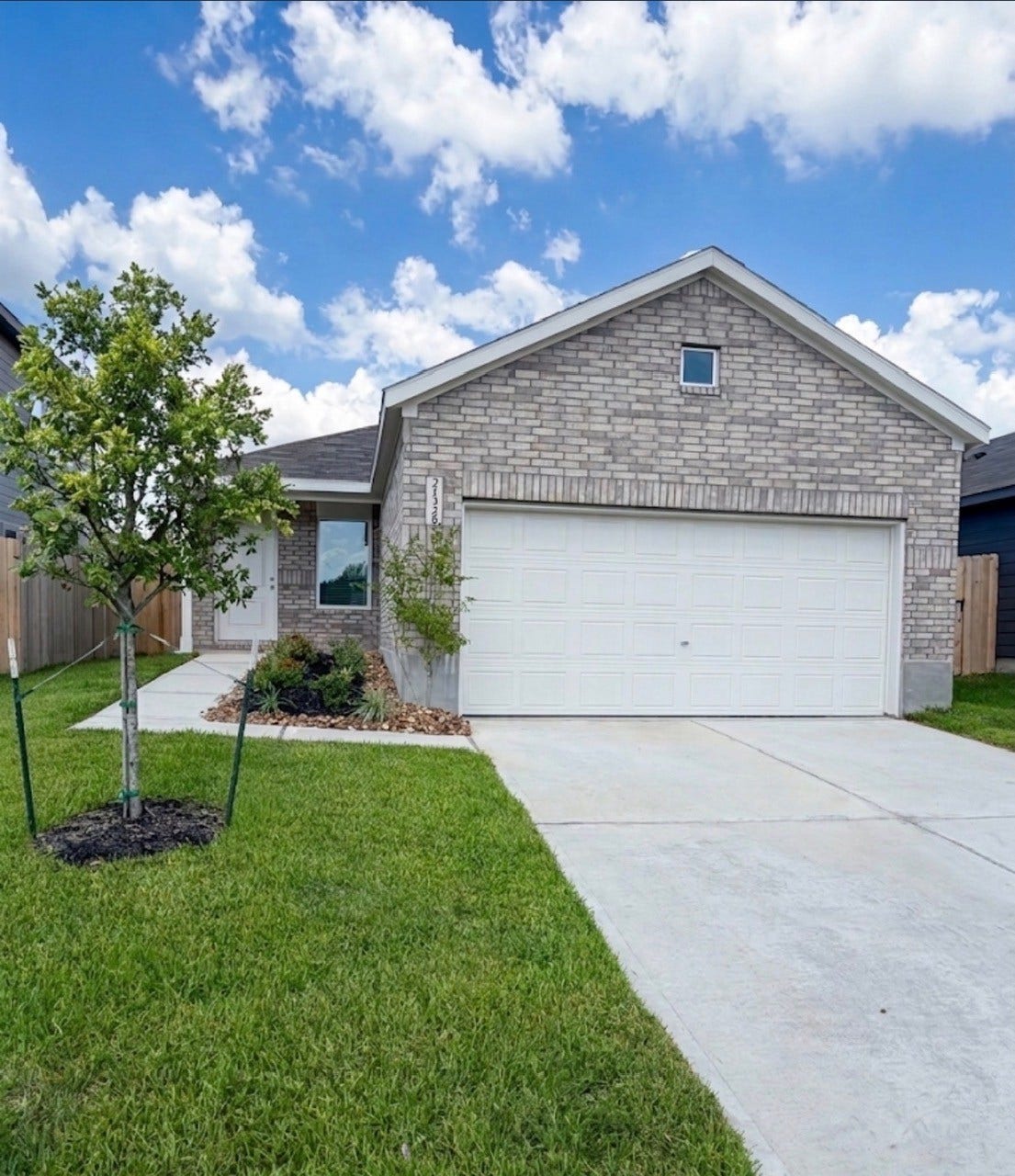 21326 Newberry Grove Lane, Humble, TX 77338 21326 Newberry Grove Lane, Humble, TX 77338