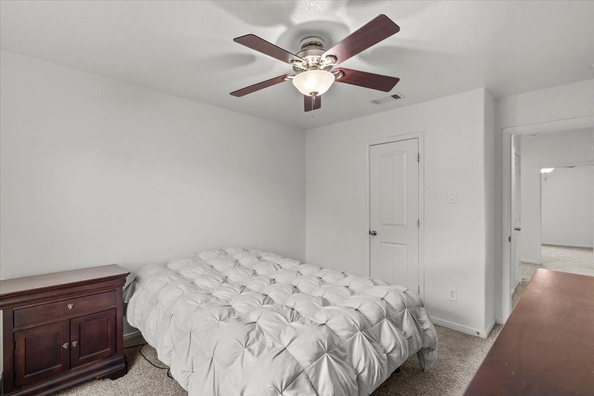 944 Francesca Court, League City, TX 77573 944 Francesca Court, League City, TX 77573