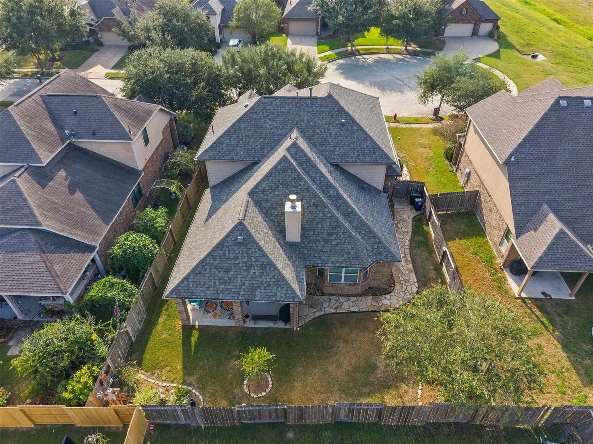 944 Francesca Court, League City, TX 77573 944 Francesca Court, League City, TX 77573
