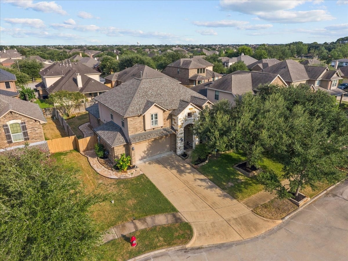944 Francesca Court, League City, TX 77573 944 Francesca Court, League City, TX 77573