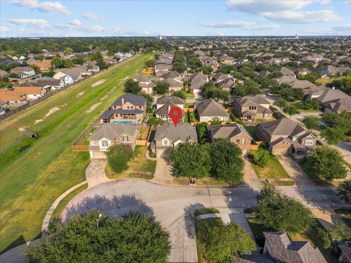 944 Francesca Court, League City, TX 77573 944 Francesca Court, League City, TX 77573
