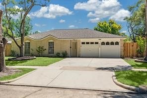 Property photo for 942 Seagate Lane, Houston, TX