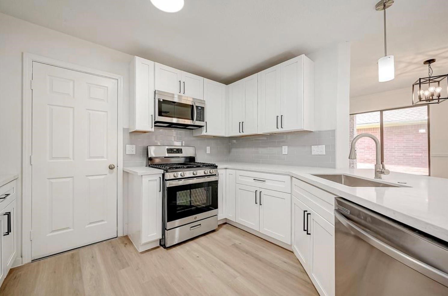 17047 Carbridge Drive, Houston, TX 77084 17047 Carbridge Drive, Houston, TX 77084