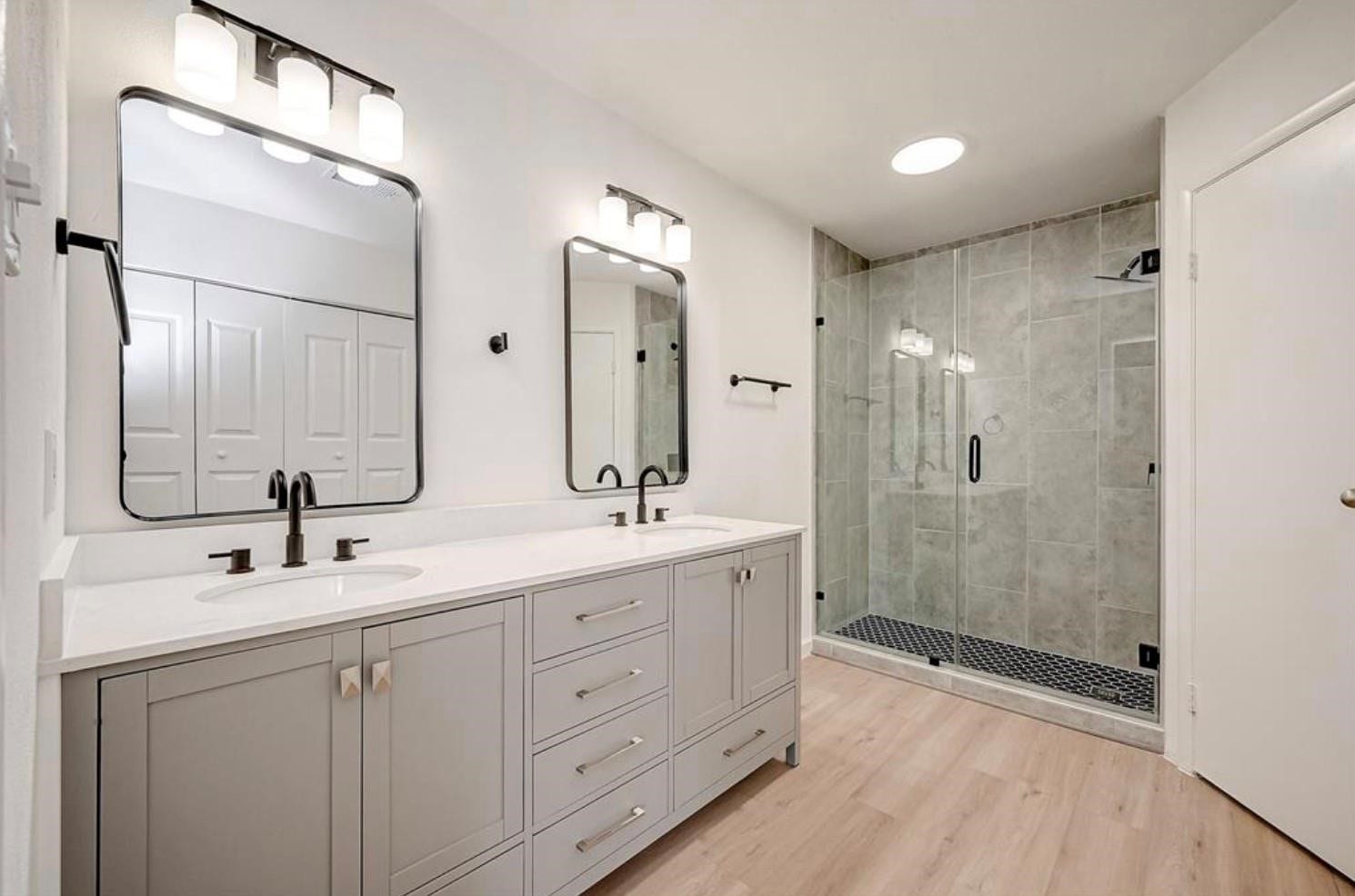 17047 Carbridge Drive, Houston, TX 77084 17047 Carbridge Drive, Houston, TX 77084
