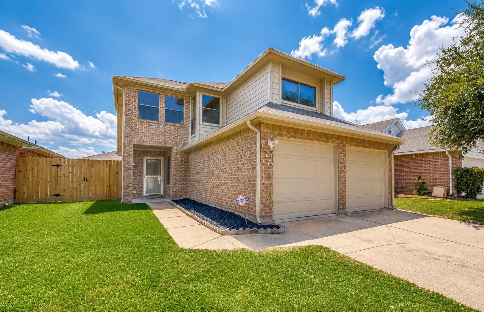 17047 Carbridge Drive, Houston, TX 77084 17047 Carbridge Drive, Houston, TX 77084
