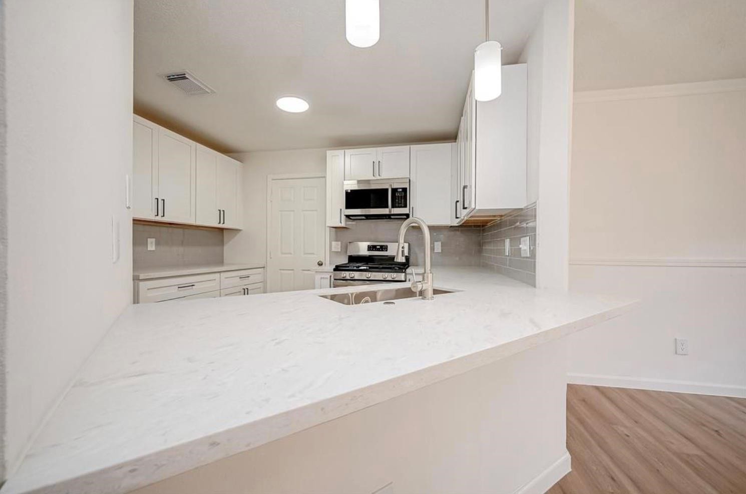 17047 Carbridge Drive, Houston, TX 77084 17047 Carbridge Drive, Houston, TX 77084