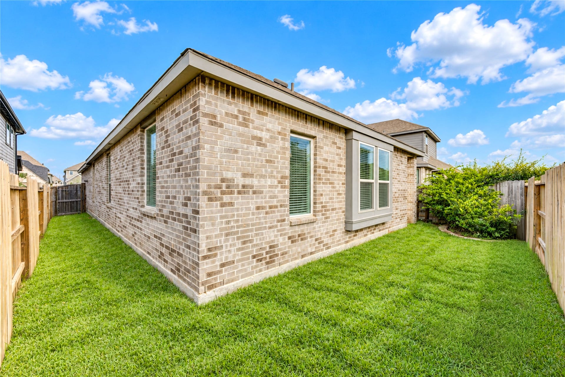 920 Pismo Creek Lane, Katy, TX 77493 920 Pismo Creek Lane, Katy, TX 77493