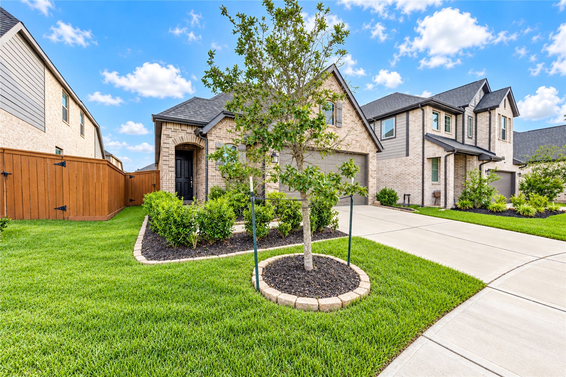 920 Pismo Creek Lane, Katy, TX 77493 920 Pismo Creek Lane, Katy, TX 77493
