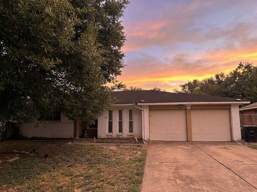 Property photo for 11511 Ensbrook Drive, Houston, TX