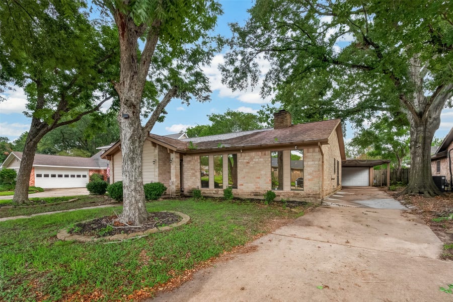 Property photo for 9854 Sagebark Drive, Houston, TX