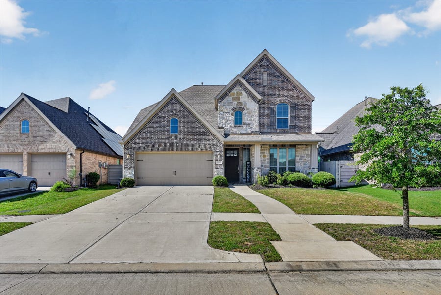 Property photo for 2047 Blackhawk Ridge Lane, Manvel, TX