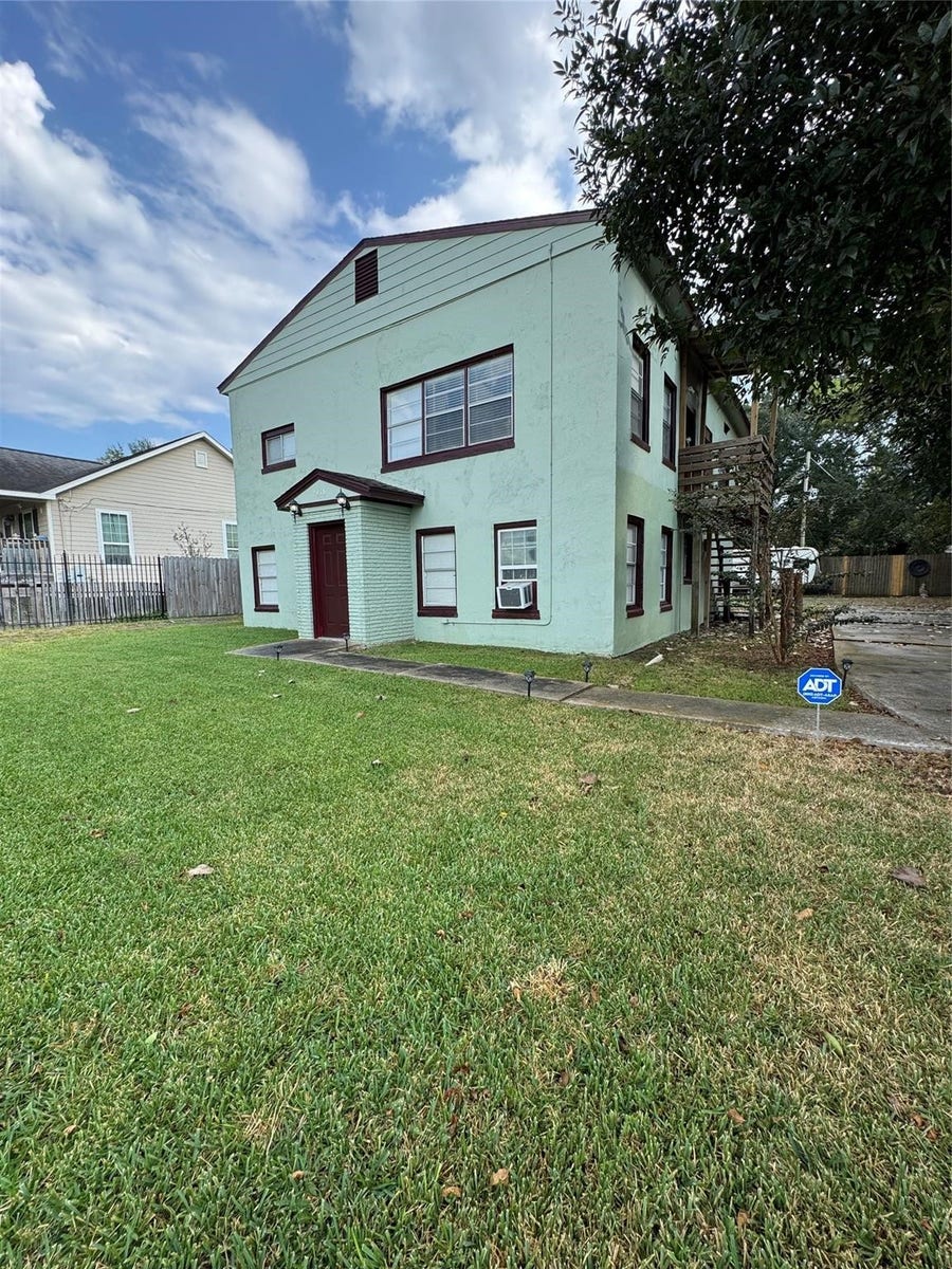 Property photo for 2918 46th Street, #3, Dickinson, TX